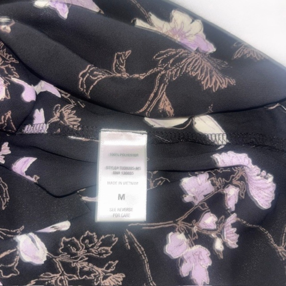 West Kei Purple Floral Surplice Blouse Black Roll Tab Sleeve V-Neck Top Medium - Picture 9 of 10